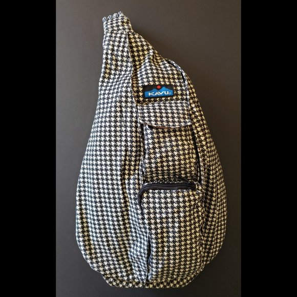 KAVU Black & White Houndstooth Rope Bag Sling Cros - Picture 1 of 5